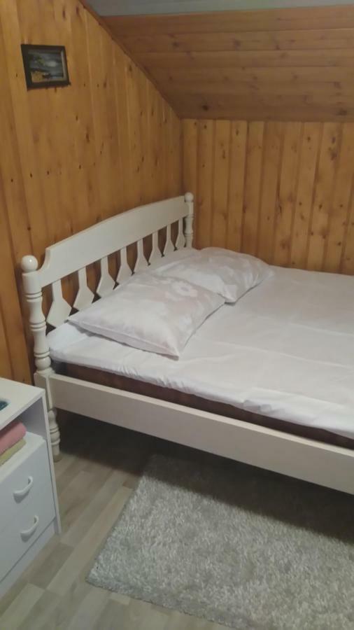 Kuke Holiday Home Muratsi ภายนอก รูปภาพ